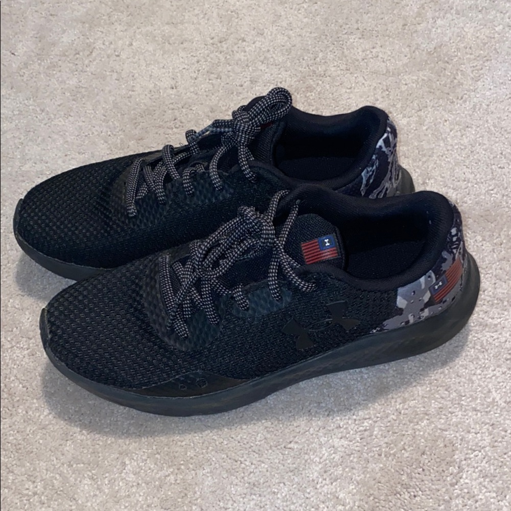 Under Armour Black Athletic Shoes with Knit Mesh Upper